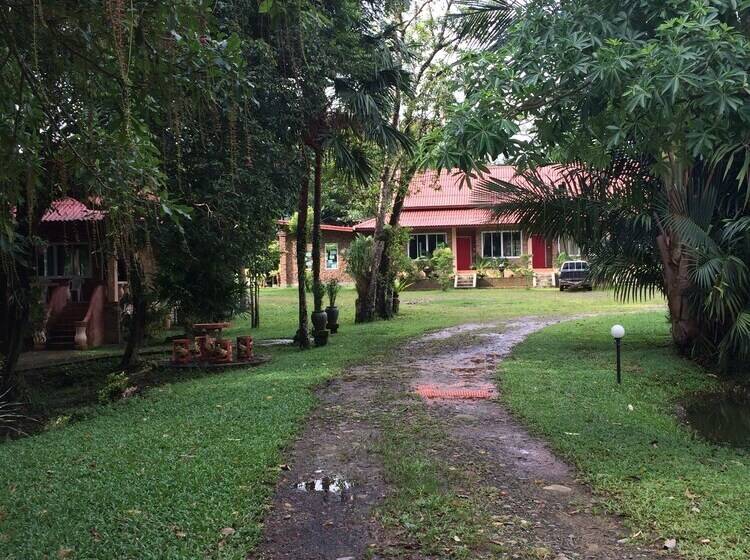 Отель I In Resort