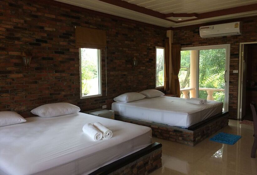 Отель I In Resort