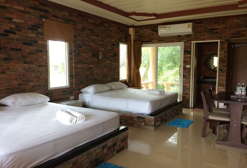 Отель I In Resort