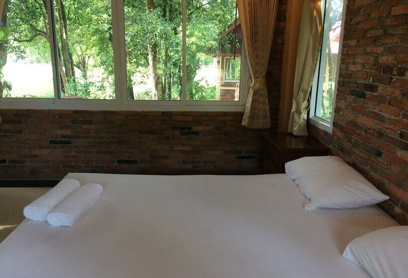 Отель I In Resort