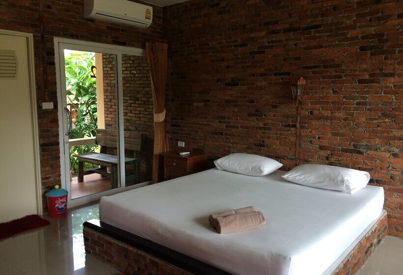 Отель I In Resort