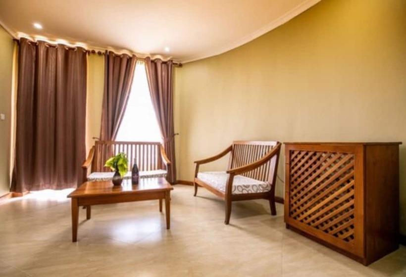 هتل Masailand Safari Lodge