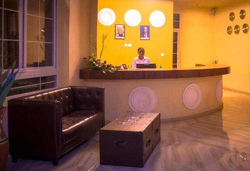 هتل Masailand Safari Lodge