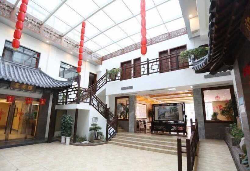 Отель Metropolo Xuzhou Pengcheng Square Golden Shield