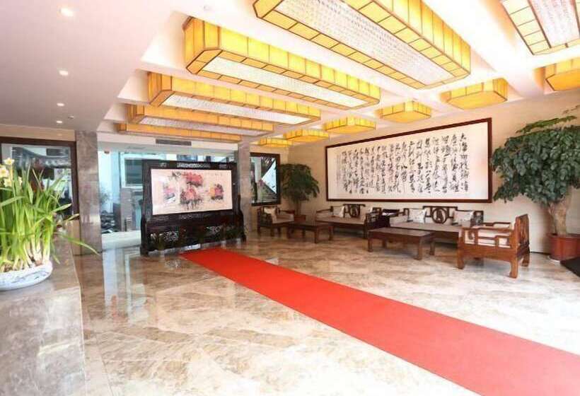 Отель Metropolo Xuzhou Pengcheng Square Golden Shield