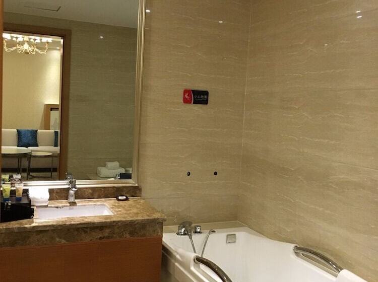 Otel Qinghai Baiyun Xiangling