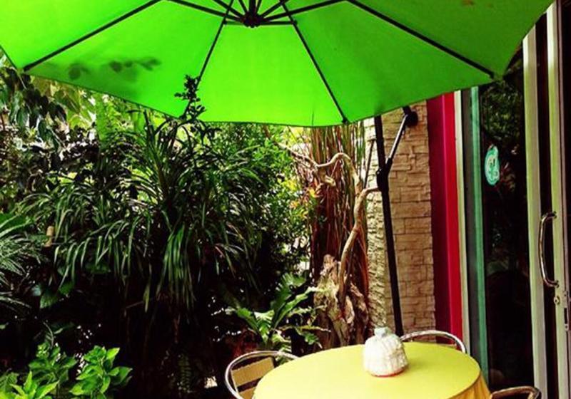 Отель Sairougn Seaview