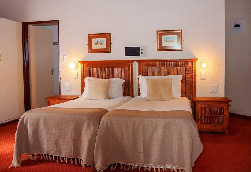 בית מלון כפרי The Nest Drakensberg Mountain Resort