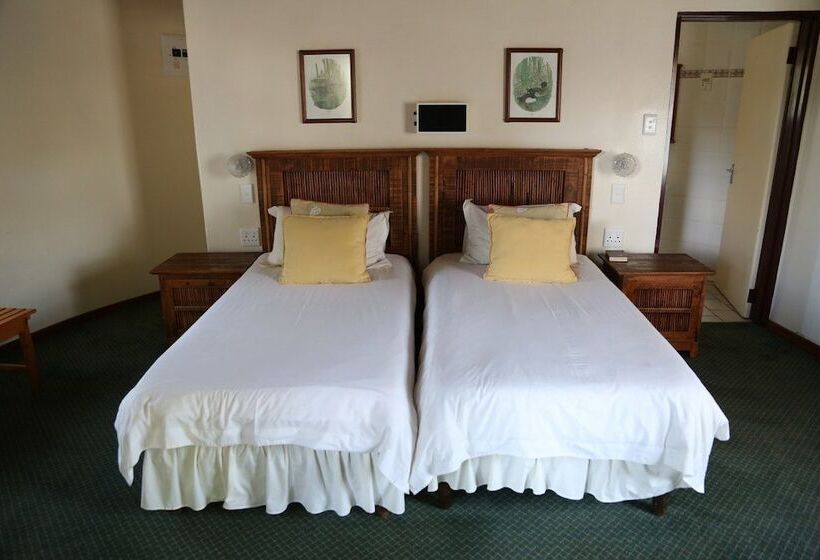 בית מלון כפרי The Nest Drakensberg Mountain Resort