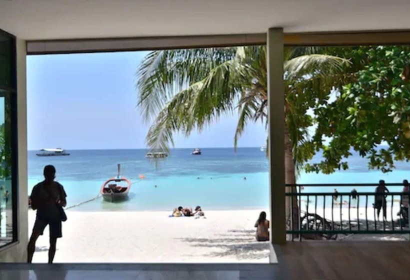 هتل Varin Beach Resort