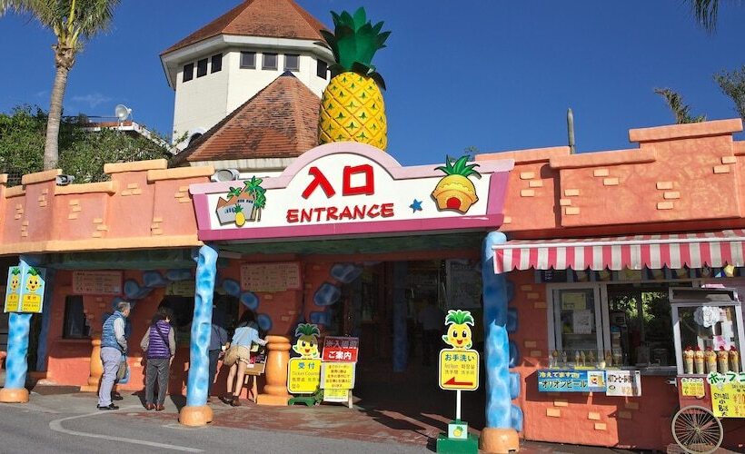 ホテル Woodpecker Nakijin