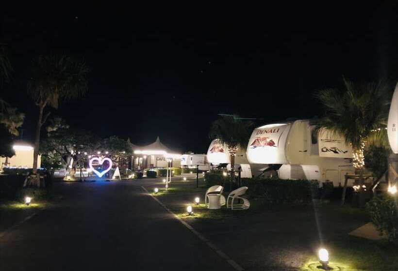 ホテル Woodpecker Nakijin