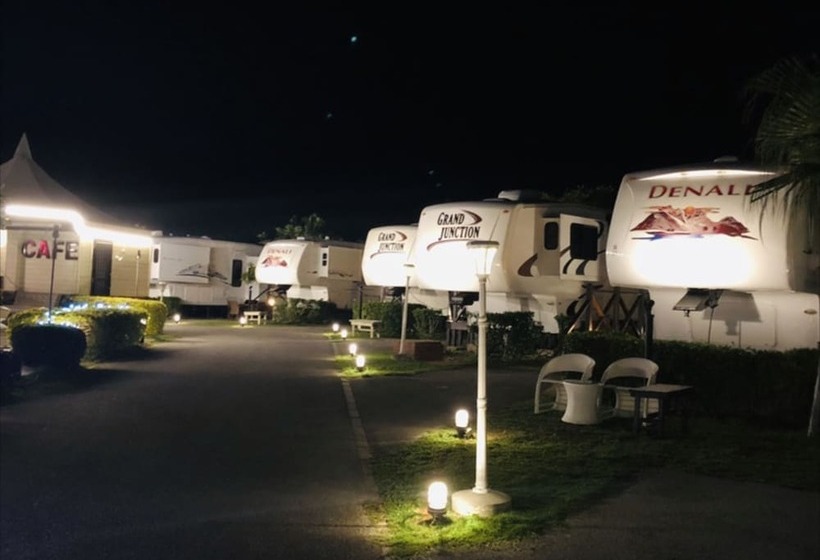 ホテル Woodpecker Nakijin