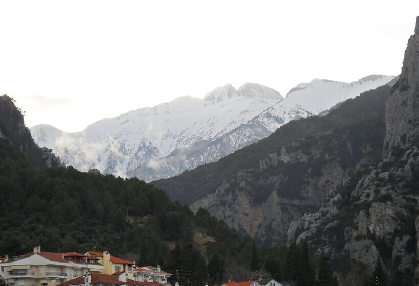 ホテル Xenios Dias Boutique