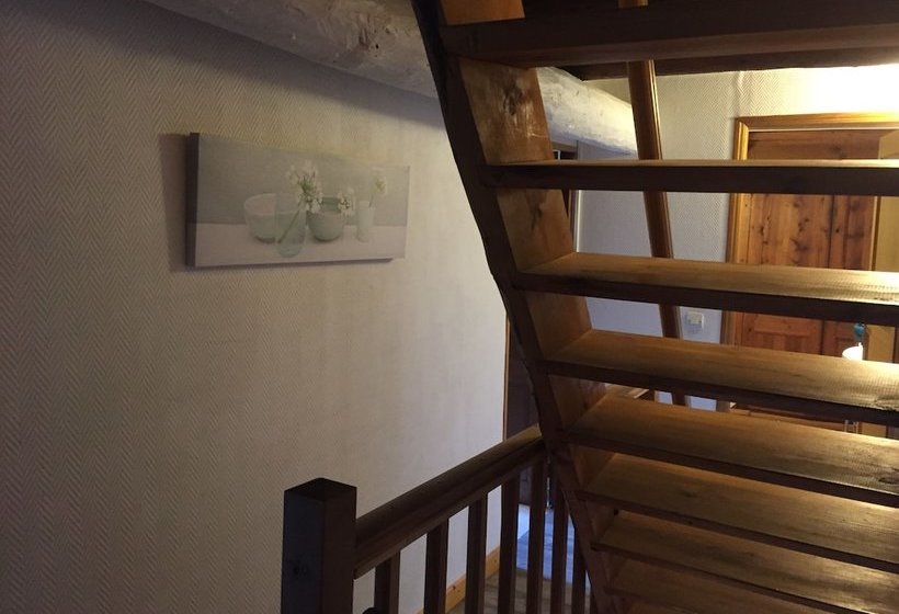 Les Fermes Du Chateau Gite Le Cantou