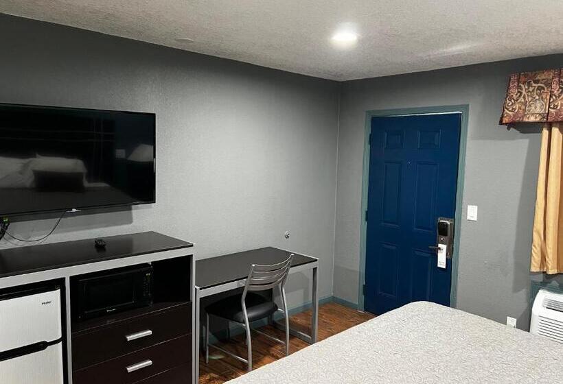 فندق على الطريق Relax Inn Ashdown