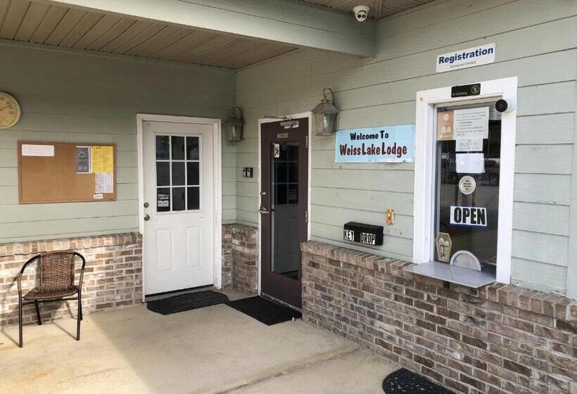 فندق على الطريق Weiss Lake Lodge