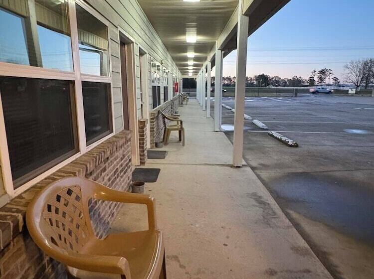 מוטל Weiss Lake Lodge