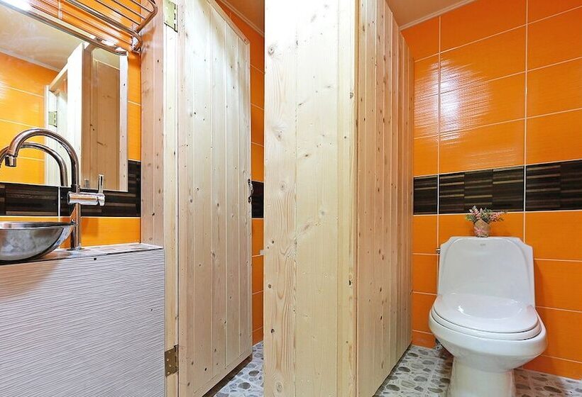 Пансион Favian Guest House