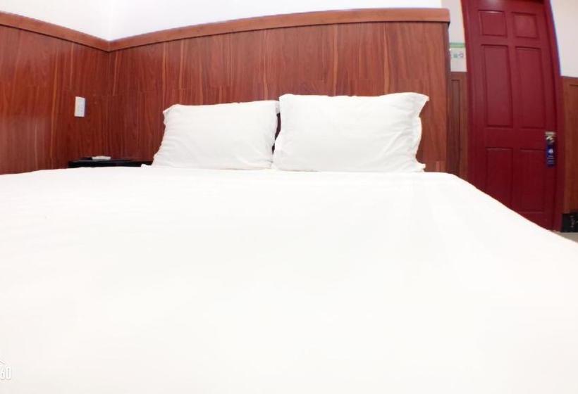 پانسیون Ha Phat Guesthouse