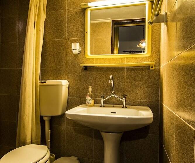 ペンション Savas Rooms