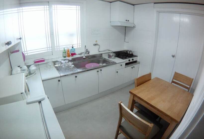 Schronisko Lux Guesthouse