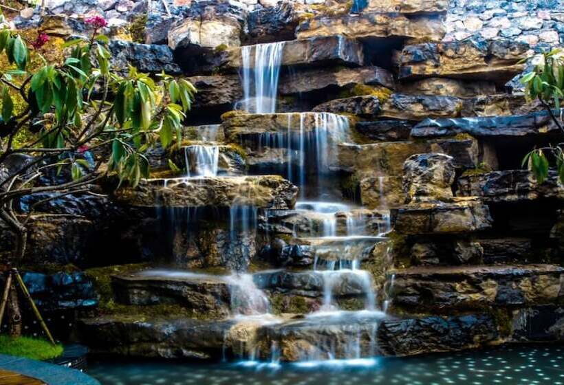 Courtyard Hotel – Li River Branch