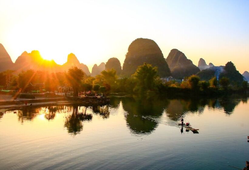 Courtyard Hotel – Li River Branch