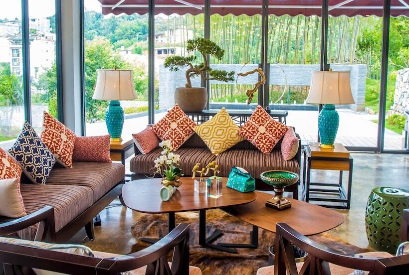 Courtyard Hotel – Li River Branch