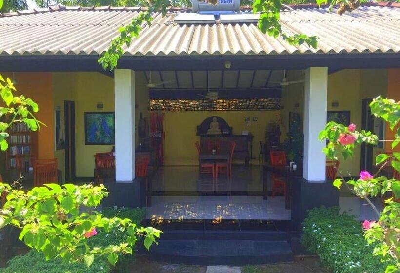 Flower Garden Lake Resort