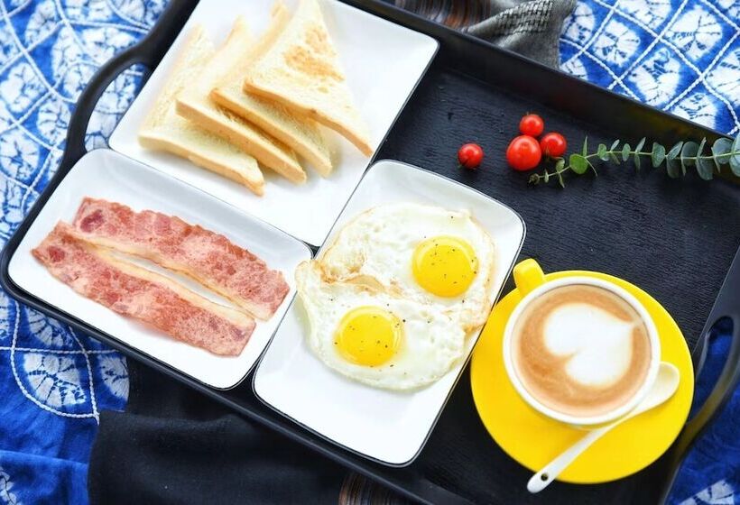 مسافرخانه Greenforest Lodge