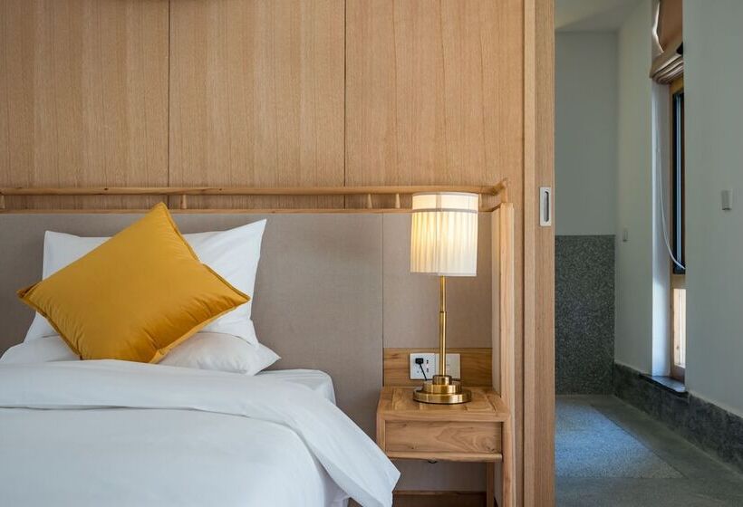 פונדק Wuhua Yishu Shouzhuo Park