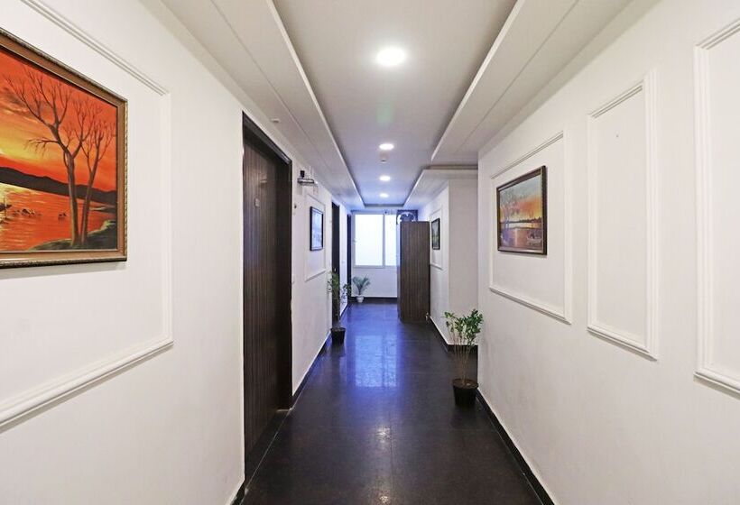 هتل Mayda Prime Near Delhi Airport