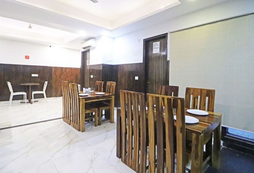 هتل Mayda Prime Near Delhi Airport