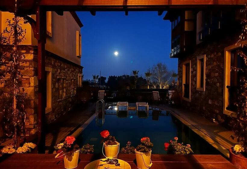 Akanthus Hotel Ephesus