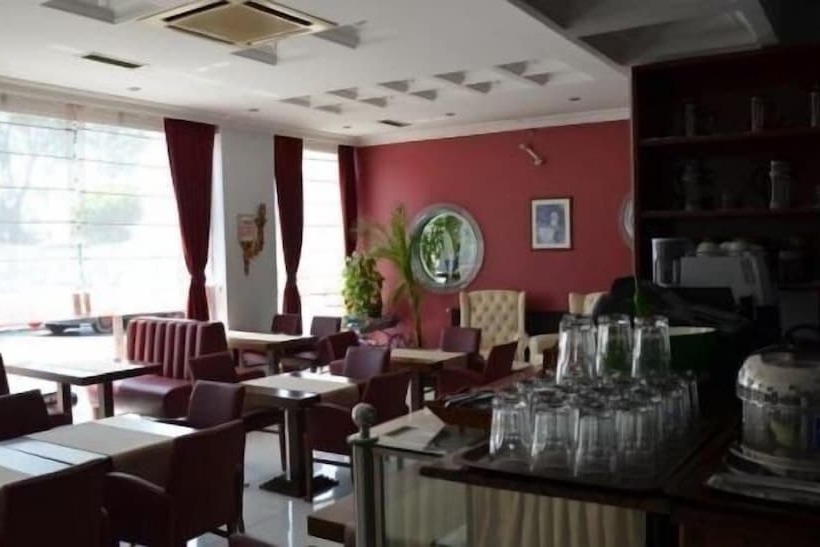 בית מלון כפרי Anibal