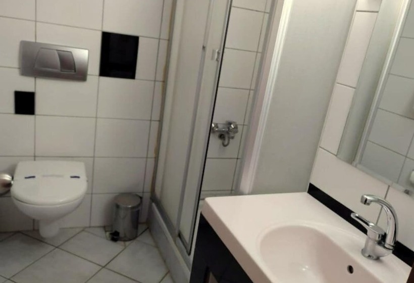 בית מלון כפרי Anibal