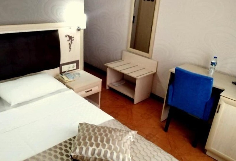 בית מלון כפרי Anibal