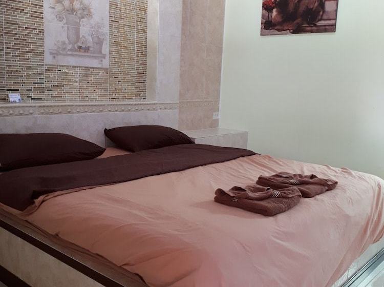 Отель Blue Mansion