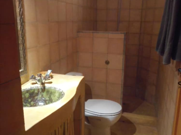 هتل Carrefour Des Nomades