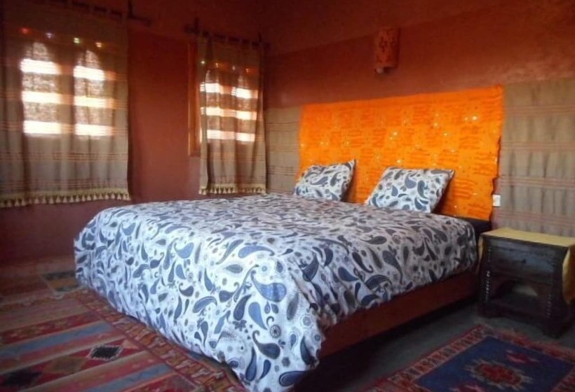 هتل Carrefour Des Nomades