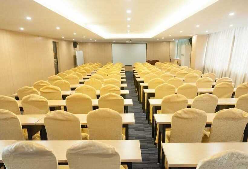 هتل Greentree Inn Nanning Qingxiu District Dongge