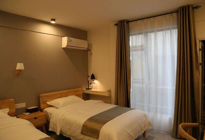 هتل Guilin Lakeside Yige