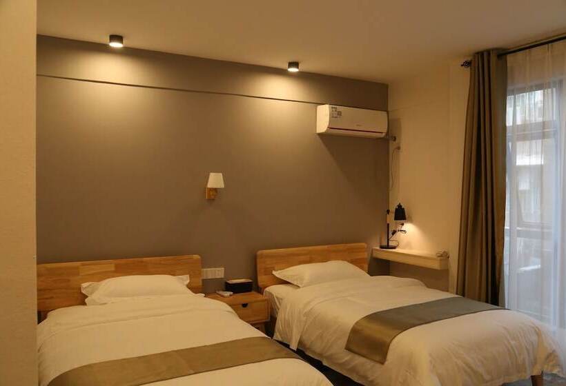 هتل Guilin Lakeside Yige