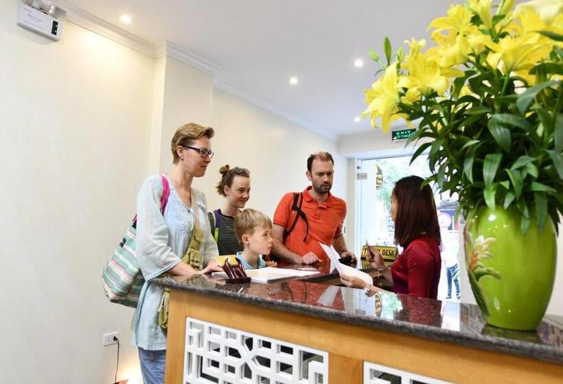 Bella Rosa Trendy Hotel & Spa