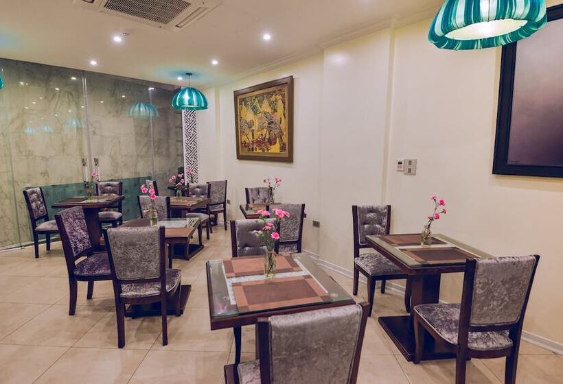 Bella Rosa Trendy Hotel & Spa