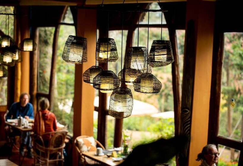 هتل Karama Lodge & Spa