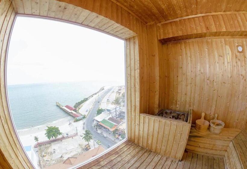 La Vogue Boutique Hotel & Casino