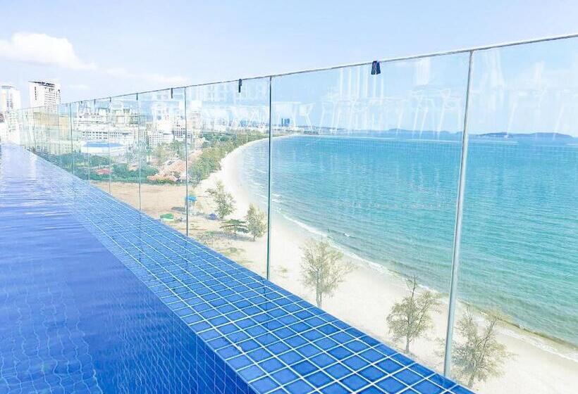 La Vogue Boutique Hotel & Casino