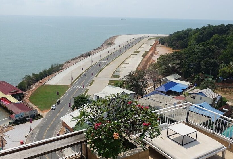 La Vogue Boutique Hotel & Casino